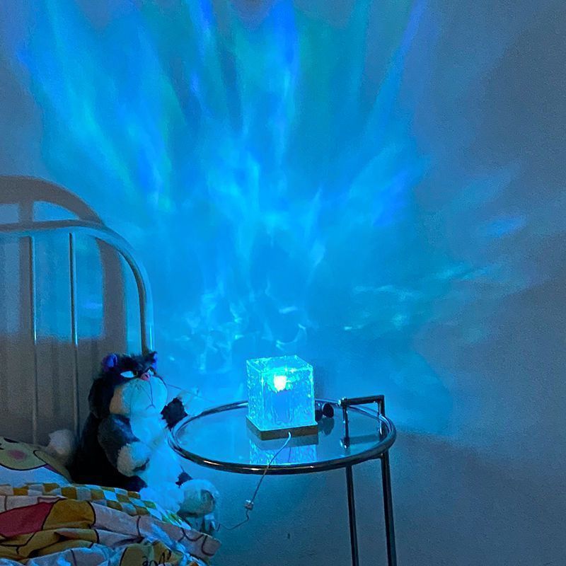 Crystal Ripple LED Lamp